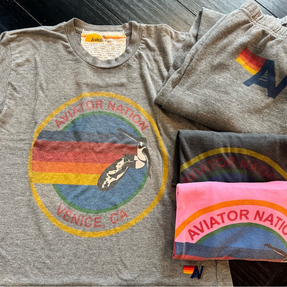 Aviator Nation 3 Signature Boyfriend T-Shirts + Logo Sweatpants Bundle All Sz M - Picture 2 of 3